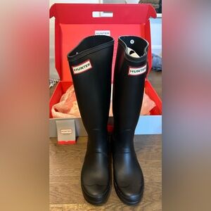 Hunter rain boots